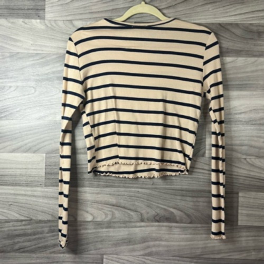 Topshop Womens Crop Top Beige Striped Long Sleeve Scoop Neck Lettuce Edge 8 - Picture 8 of 12